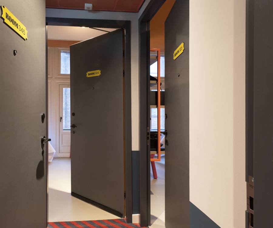 Deluxe vierpersoonskamer met balkon